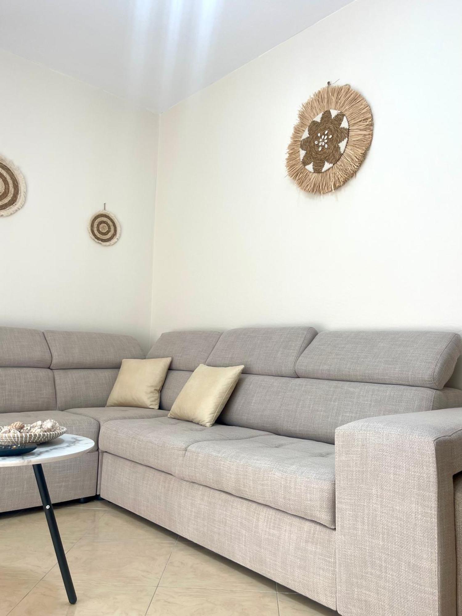 Apartment Breeze 1 *