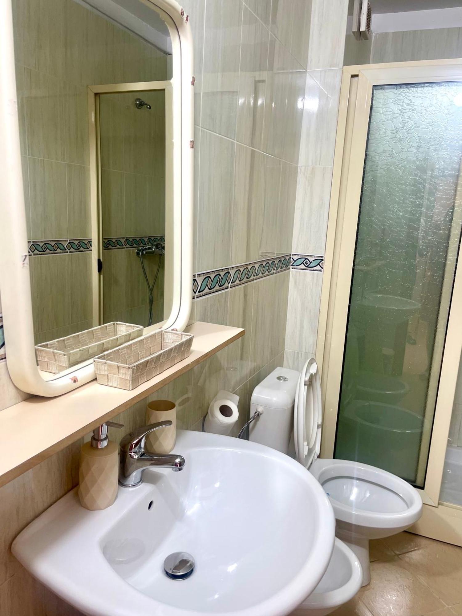 Apartament Breeze 1 *